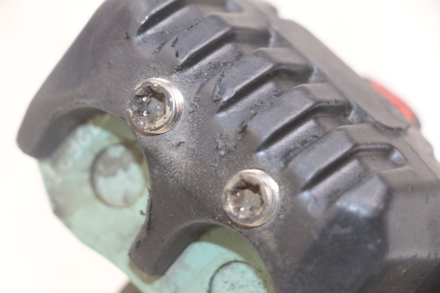 photo de ÉTRIER DE FREIN ARRIÈRE PIAGGIO MP3 LT 400 (2007 - 2012)