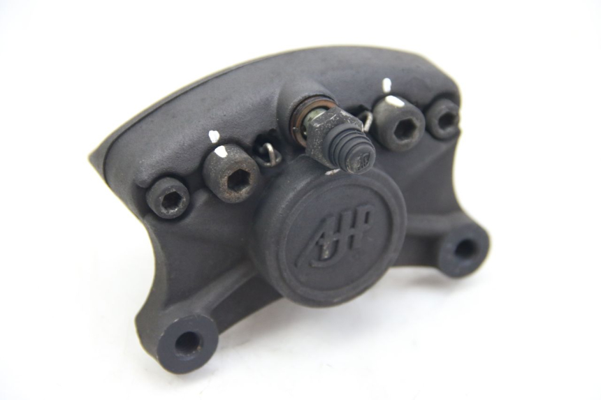 photo de ÉTRIER DE FREIN ARRIÈRE PEUGEOT SATELIS 125 (2006 - 2009)