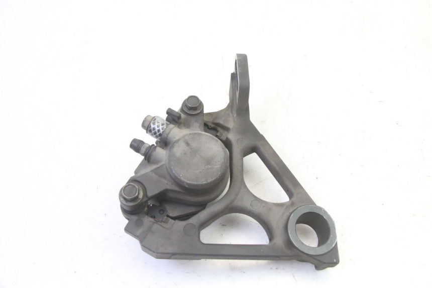 photo de ÉTRIER DE FREIN ARRIÈRE YAMAHA TDM ABS 900 (2002 - 2014)