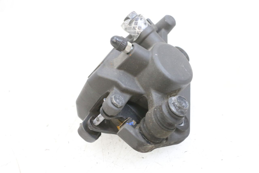 photo de ETRIER FREIN ARRIERE YAMAHA TRICITY 300 (2020 - 2024) - Gros plan technique