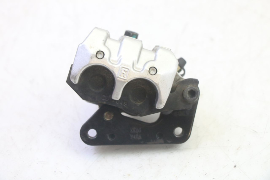 photo de ÉTRIER DE FREIN AVANT KYMCO AGILITY 4T 50 (2018 - 2022) - Gros plan technique