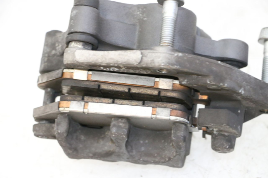 photo de ETRIER FREIN AVANT BMW C SPORT 650 (2015 - 2021)