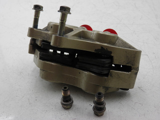 photo de ETRIER FREIN AVANT DAELIM S2 FI 125 (2008 - 2017) - Autre angle de vue