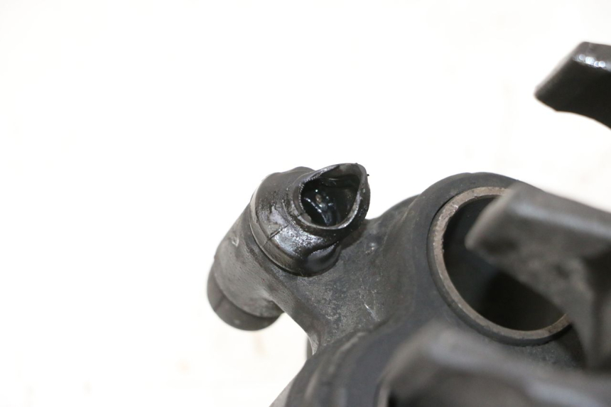 photo de ÉTRIER DE FREIN AVANT HONDA FES S-WING SWING ABS 125 (2007 - 2015)