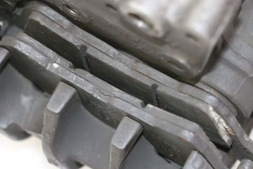 photo de ÉTRIER DE FREIN AVANT HONDA FES S-WING SWING ABS 125 (2007 - 2015)