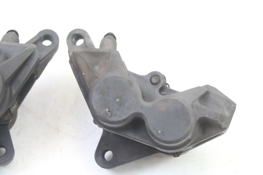 photo de ETRIER FREIN AVANT YAMAHA FZ6 FAZER S2 600 (2007 - 2011)