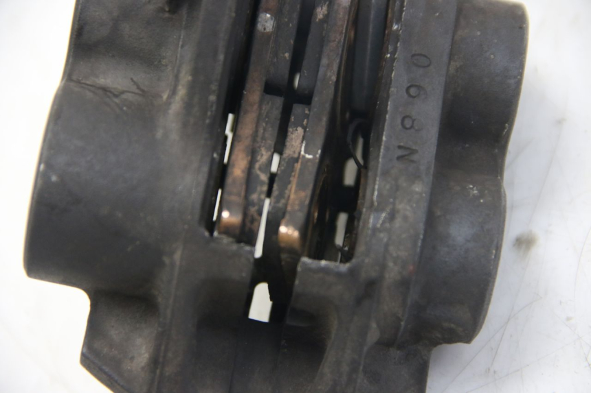 photo de ÉTRIER DE FREIN AVANT YAMAHA FZS FAZER 600 (1998 - 2001)