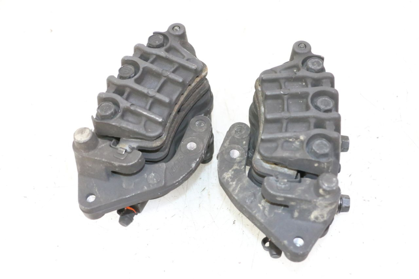 photo de ETRIER FREIN AVANT HONDA NTV DEAUVILLE 650 (2001 - 2006)