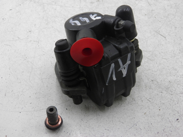 photo de ÉTRIER DE FREIN AVANT PEUGEOT KISBEE 4T 50 (2010 - 2017)