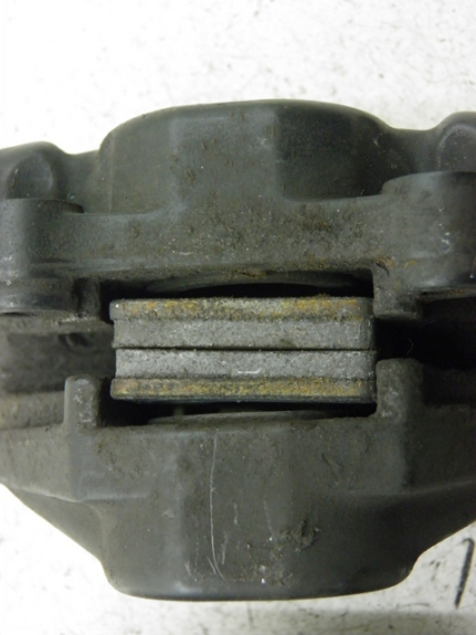 photo de ÉTRIER DE FREIN AVANT PIAGGIO MP3 125 (2006 - 2014)