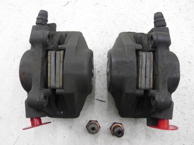 photo de ÉTRIER DE FREIN AVANT PIAGGIO MP3 125 (2006 - 2014)