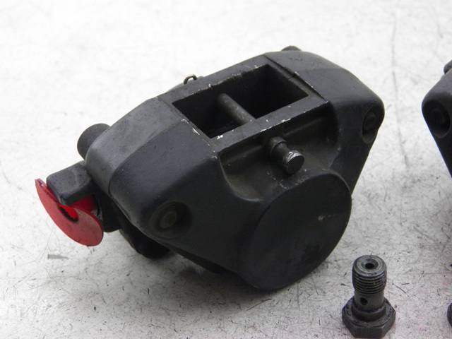 photo de ETRIER FREIN AVANT PIAGGIO MP3 LT 300 (2010 - 2016)