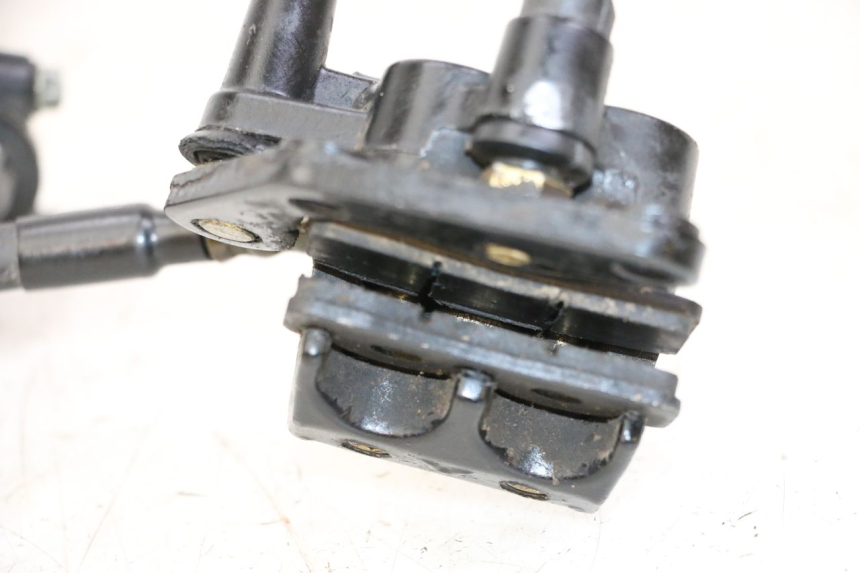 photo de ÉTRIER DE FREIN AVANT APOLLO RFZ 125