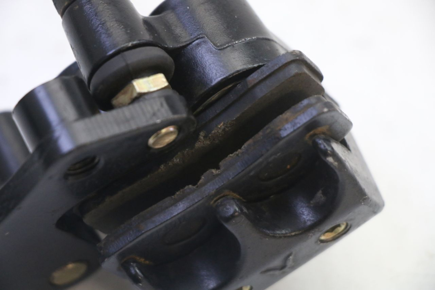 photo de ÉTRIER DE FREIN AVANT APOLLO RFZ 125