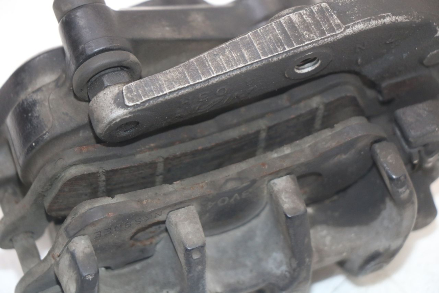 photo de ÉTRIER DE FREIN AVANT SUZUKI BURGMAN 125 (2007 - 2014)