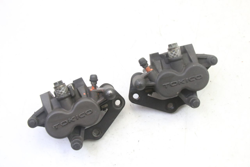 photo de ETRIER FREIN AVANT SUZUKI SV S 650 (2003 - 2009)