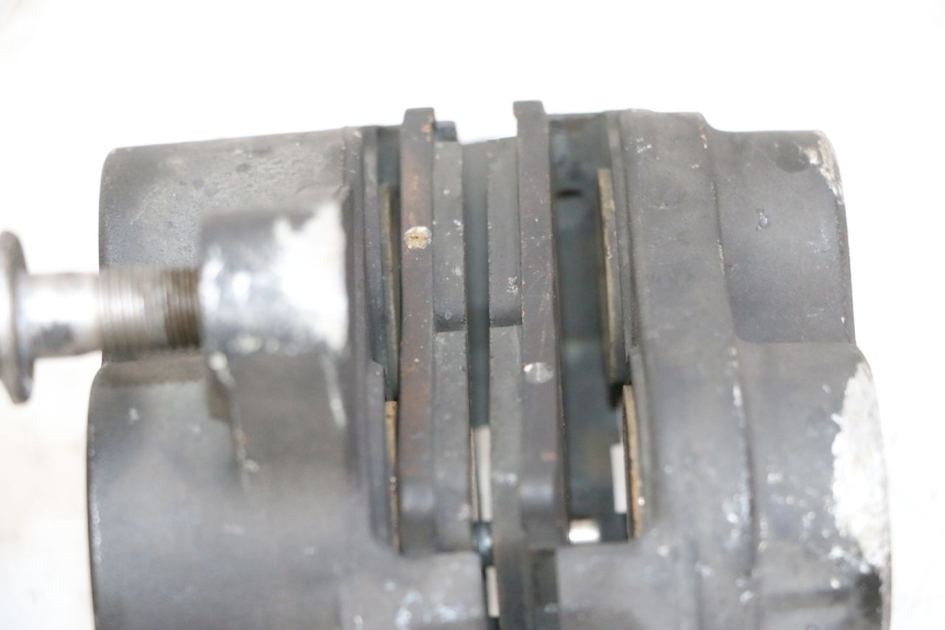 photo de ÉTRIER DE FREIN AVANT YAMAHA TDM ABS 900 (2002 - 2014)