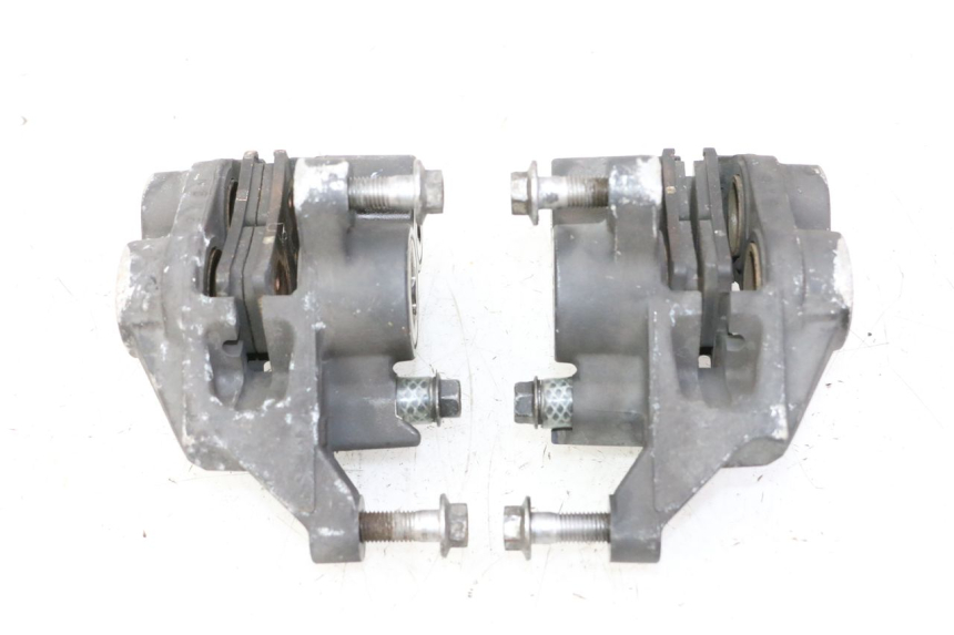 photo de ÉTRIER DE FREIN AVANT YAMAHA TDM ABS 900 (2002 - 2014)