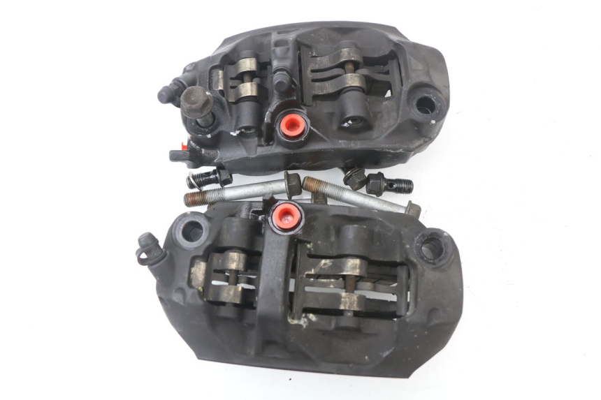 photo de ETRIER FREIN AVANT HONDA VFR F 1200 (2010 - 2015)