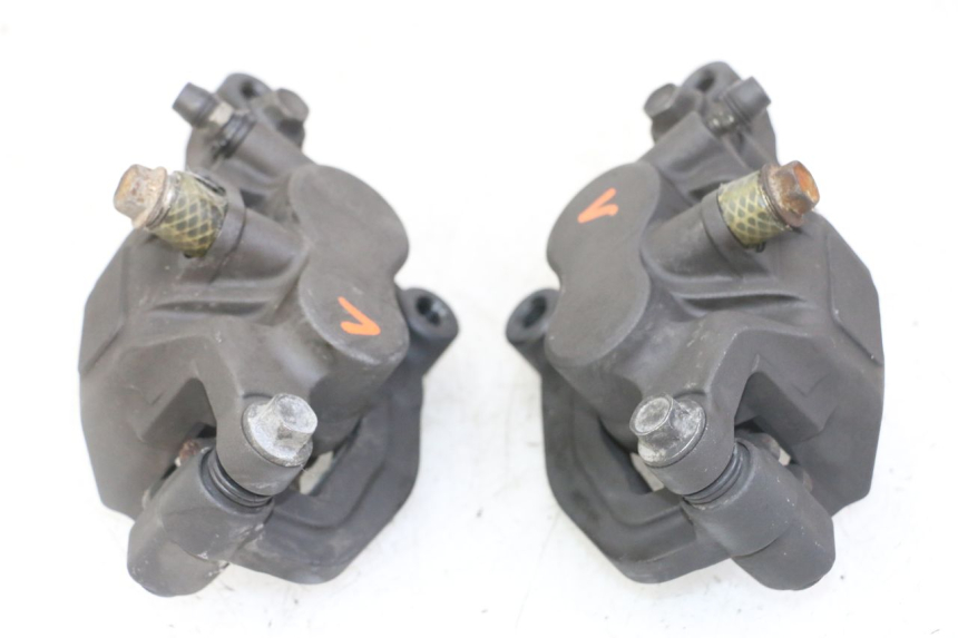 photo de ETRIER FREIN AVANT YAMAHA XJ6 ABS 600 (2008 - 2016)