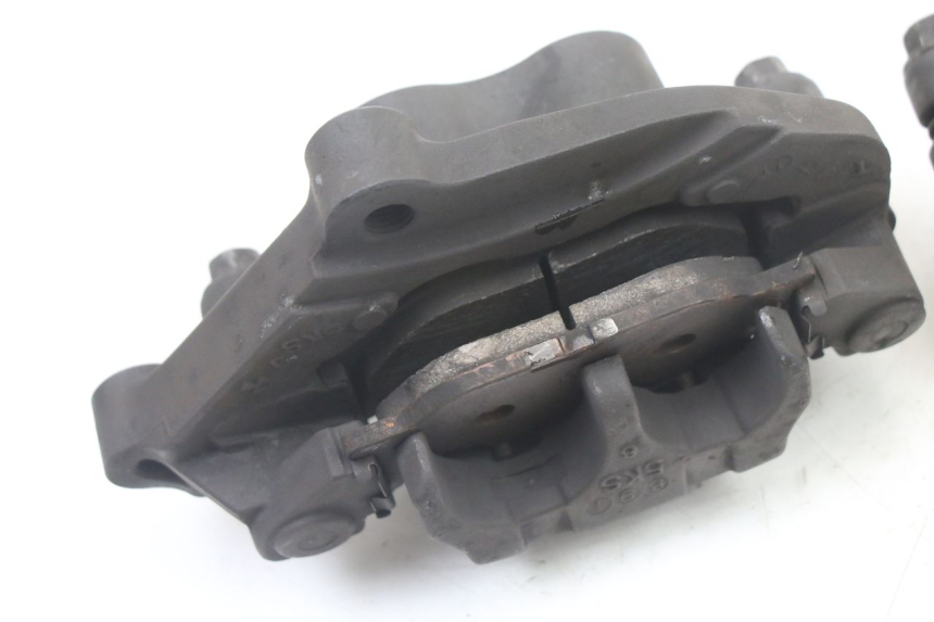 photo de ETRIER FREIN AVANT YAMAHA XJ6 600 (2008 - 2016)