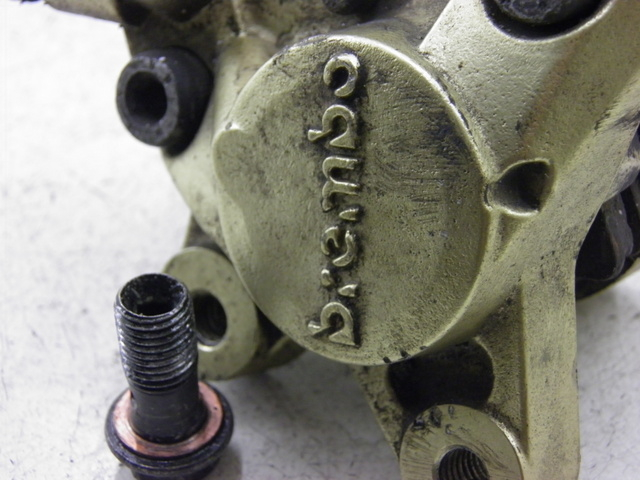 photo de ETRIER FREIN AVANT YAMAHA YN NEO'S 50 (1997 - 2004)