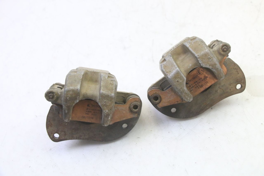 photo de ETRIER FREIN AVANT YAMAHA YFM GRIZZLY 550 (2008 - 2015)