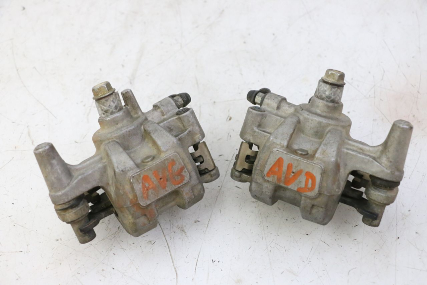 photo de ETRIER FREIN AVANT YAMAHA YFM R RAPTOR 250 (2008 - 2014)