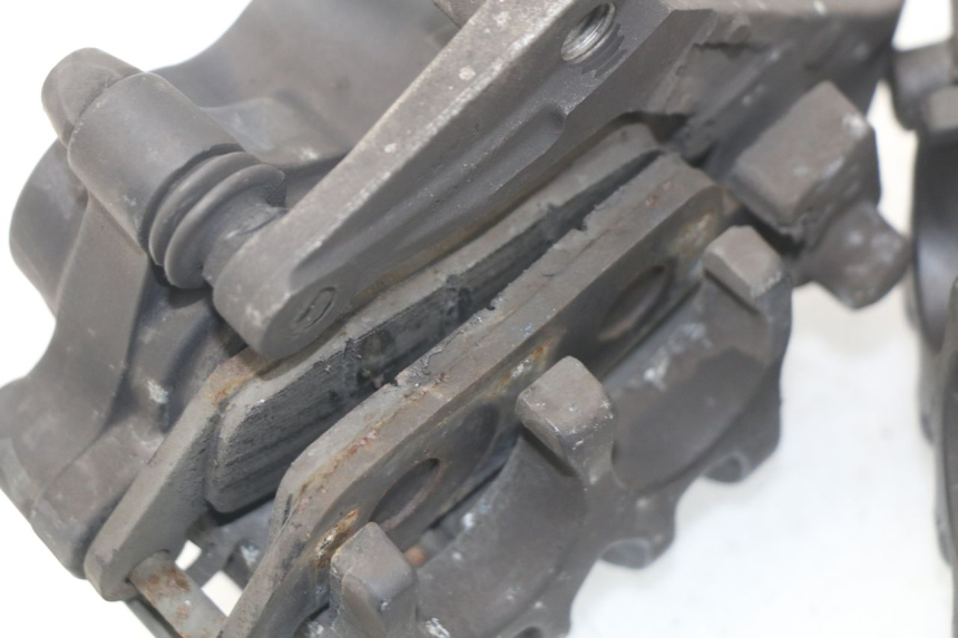 photo de ETRIER FREIN AVANT YAMAHA YP X-MAX XMAX 400 (2014 - 2017)