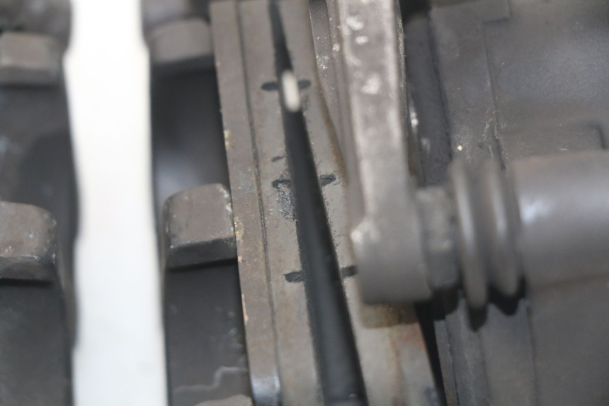 photo de ETRIER FREIN AVANT YAMAHA YP X-MAX XMAX 400 (2014 - 2017)