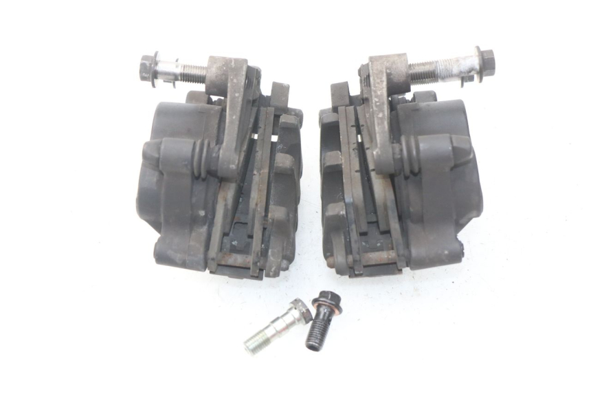 photo de ETRIER FREIN AVANT YAMAHA YP X-MAX XMAX 400 (2014 - 2017)