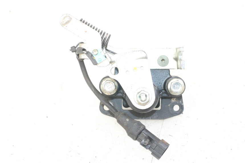 photo de ETRIER FREIN ROLL LOCK PIAGGIO IE MP3 YOURBAN 300 (2011 - 2016)