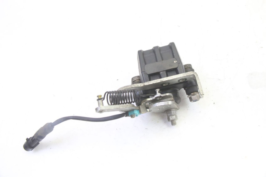 photo de ETRIER FREIN ROLL LOCK PIAGGIO MP3 LT 300 (2010 - 2016)