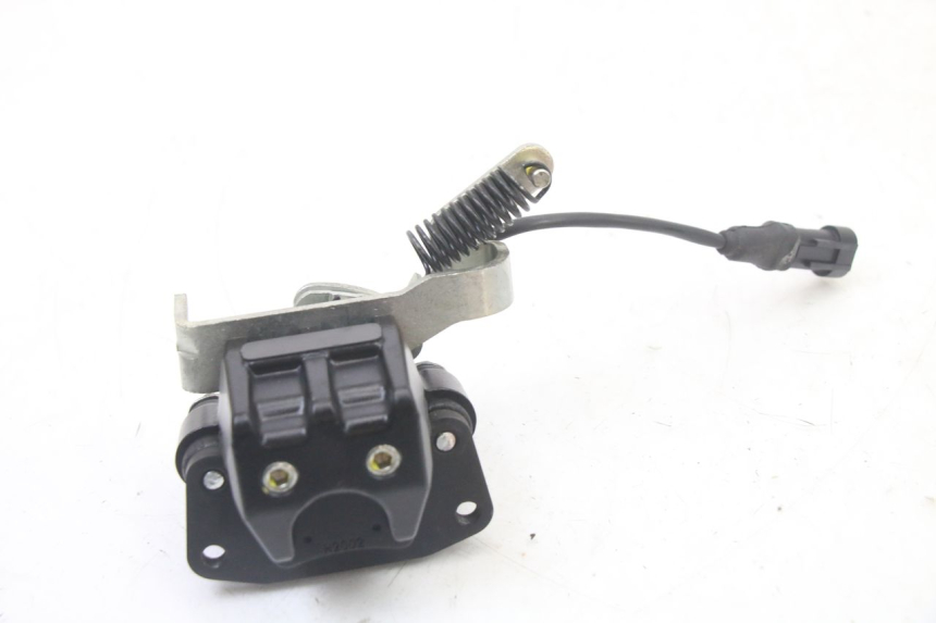 photo de ETRIER FREIN ROLL LOCK PIAGGIO MP3 500 (2014 - 2016)