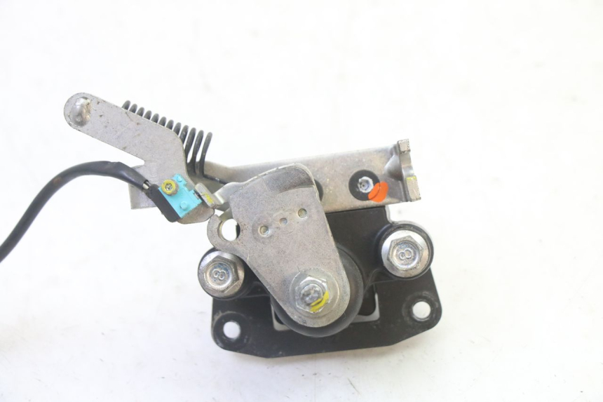 photo de ETRIER FREIN ROLL LOCK PIAGGIO MP3 RL 250 (2007 - 2010)