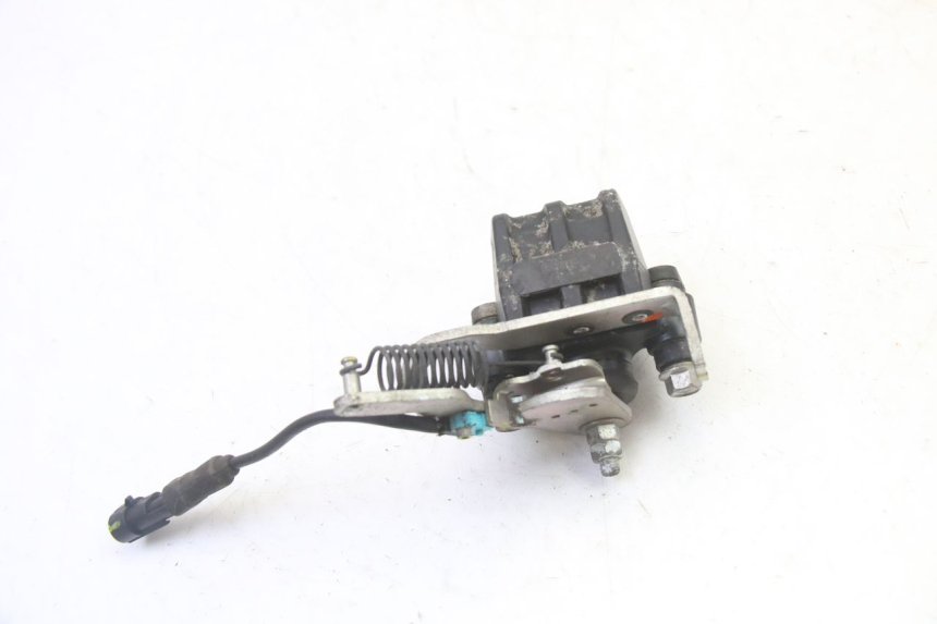 photo de ETRIER FREIN ROLL LOCK PIAGGIO MP3 RL 250 (2007 - 2010)