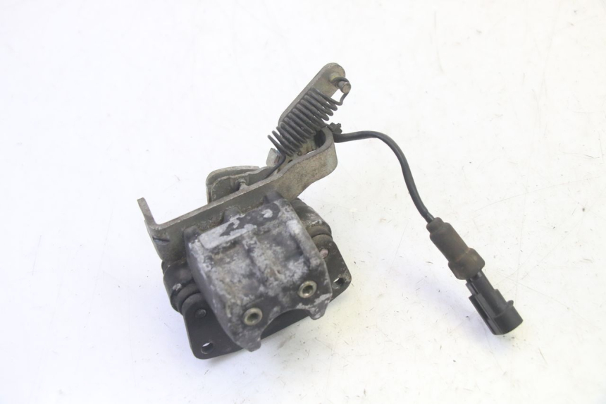 photo de ETRIER FREIN ROLL LOCK PIAGGIO MP3 RL 250 (2007 - 2010)