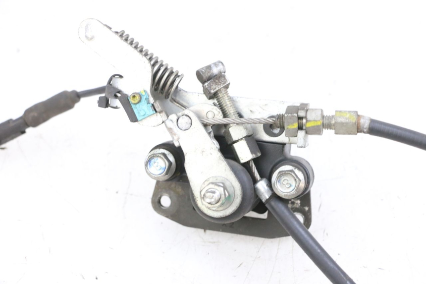 photo de ÉTRIER DE FREIN ROLL LOCK PIAGGIO MP3 125 (2006 - 2014)