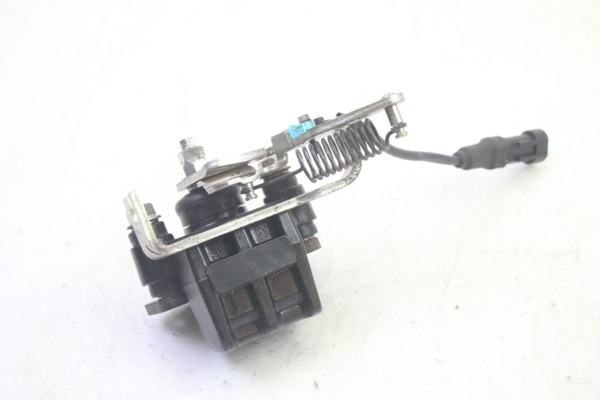 photo de ETRIER FREIN ROLL LOCK PIAGGIO MP3 RL 250 (2007 - 2010) - Autre angle de vue