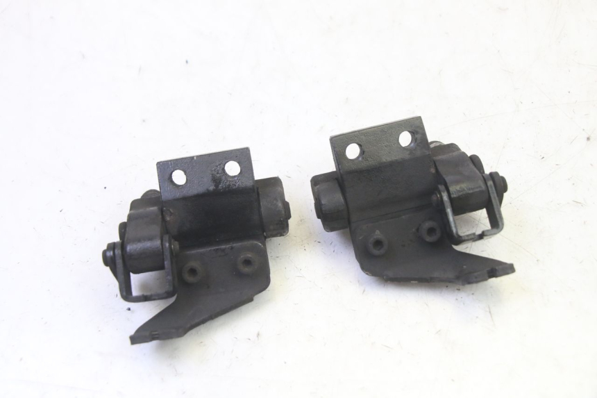 photo de ETRIER PARKING QUADRO 4 4D 350 (2015 - 2018)