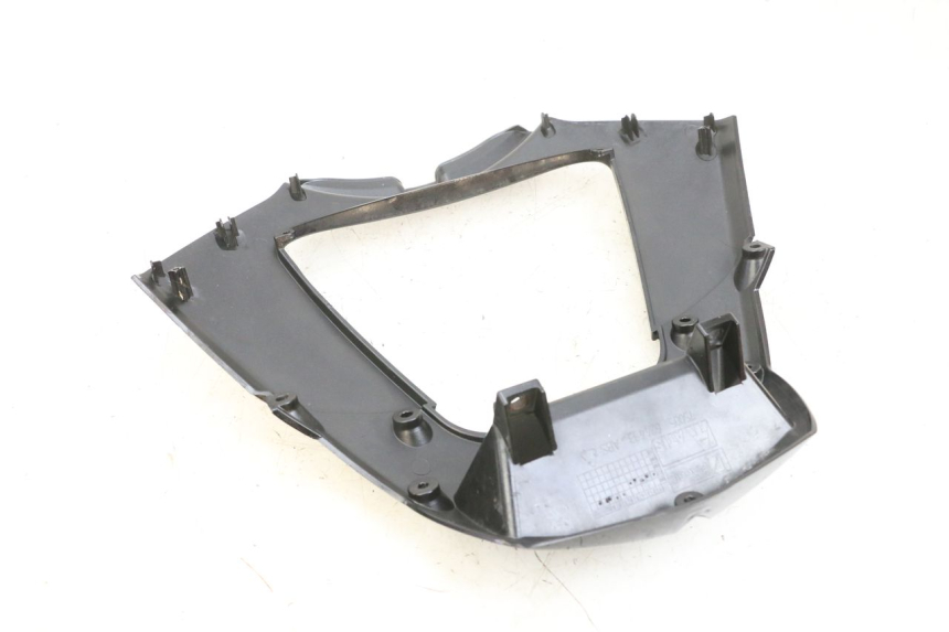 photo de FACE AVANT INFERIEUR PIAGGIO MP3 LT 400 (2007 - 2012) - Autre angle de vue