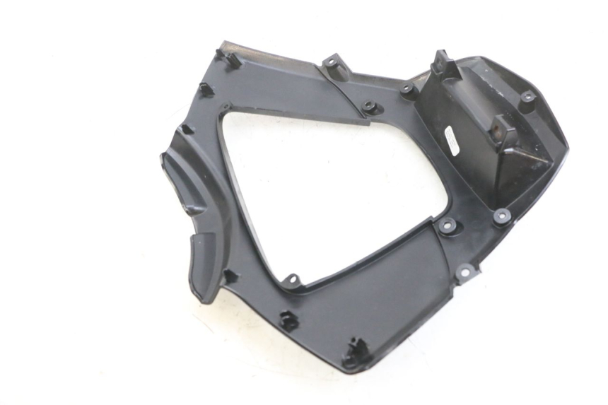 photo de FACE AVANT INFERIEUR PIAGGIO MP3 LT 400 (2007 - 2012) - Gros plan technique