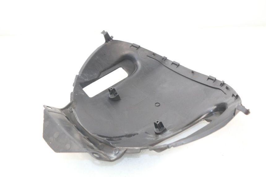 photo de FACE AVANT INTERIEUR SUZUKI BURGMAN 650 (2002 - 2004)
