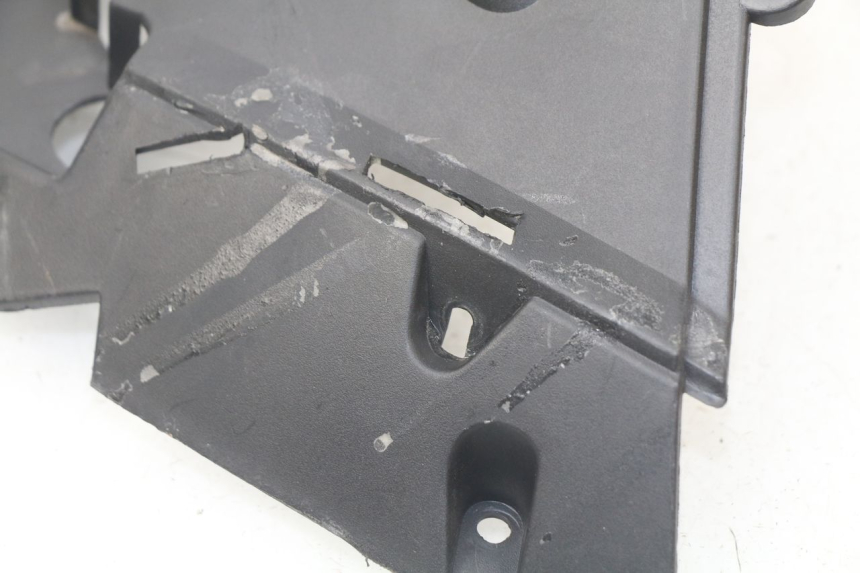photo de FACE AVANT INTERIEUR ERIDER CARGO 1 (2009 - 2018)