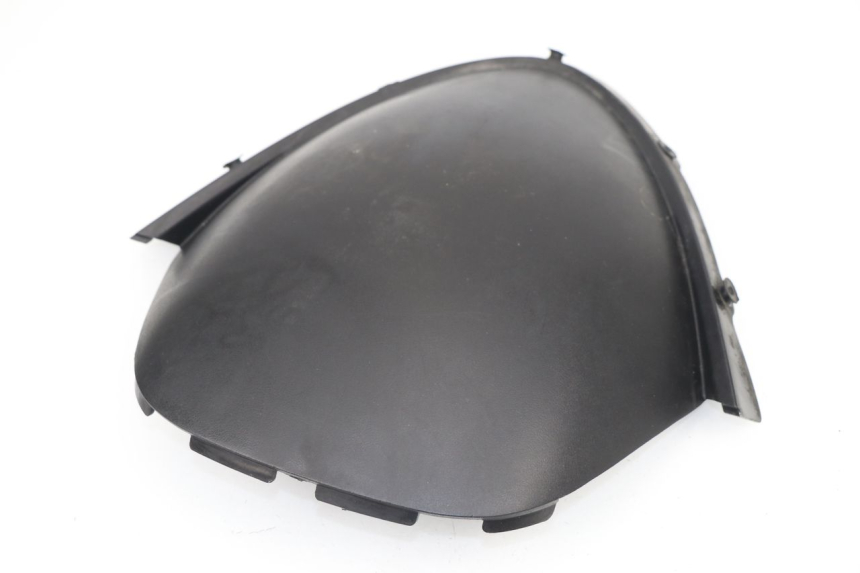 photo de FACE AVANT INTERIEUR SUZUKI UH BURGMAN 125 (2002 - 2006)