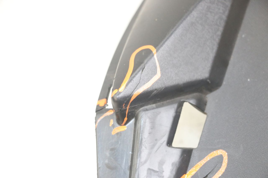 photo de FACE AVANT INTERIEUR YAMAHA XMAX X-MAX ABS 125 (2017 - 2020)