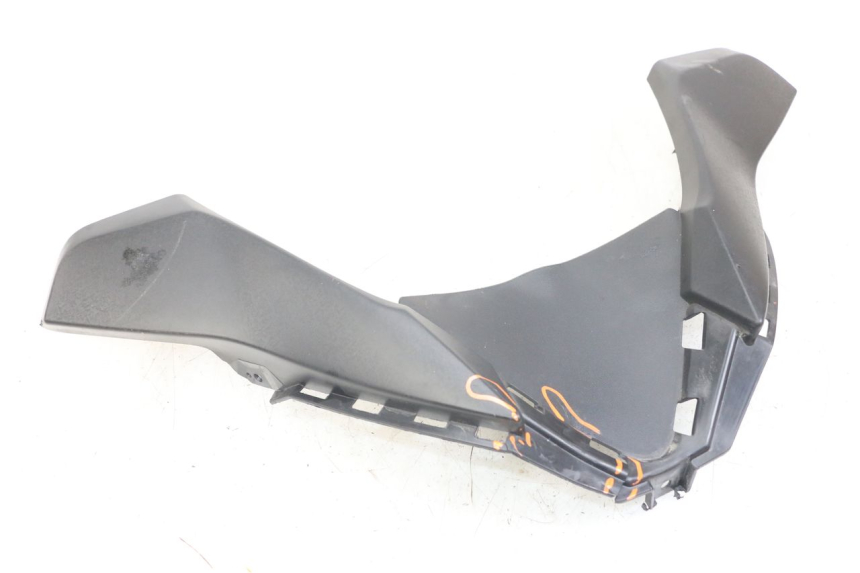 photo de FACE AVANT INTERIEUR YAMAHA XMAX X-MAX ABS 125 (2017 - 2020)