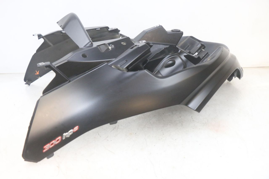 photo de FACE AVANT PIAGGIO MP3 HPE 300 (2019 - 2026) - Vue principale