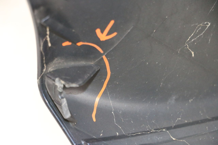 photo de FACE AVANT PIAGGIO MP3 RL 250 (2007 - 2010) - Gros plan technique