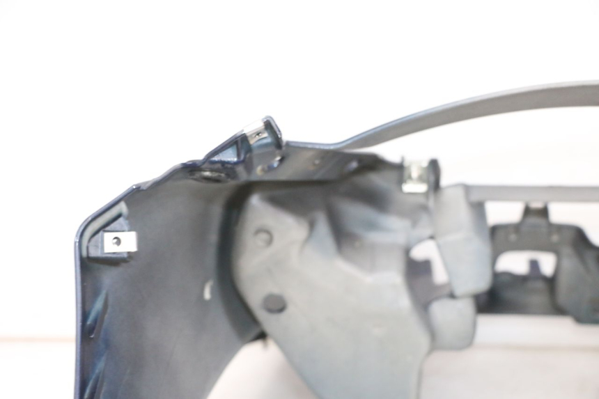 photo de FACE AVANT PIAGGIO MP3 RL 250 (2007 - 2010) - Inspection visuelle